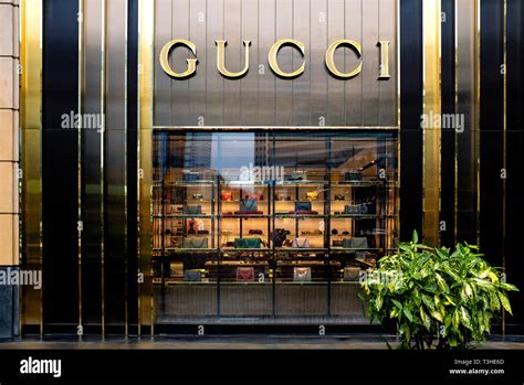 nearest Gucci store